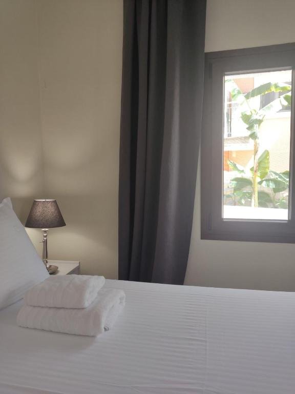 4 Studio with Garden View 21