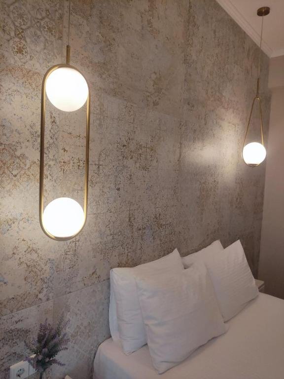 6 Deluxe Double Room 23