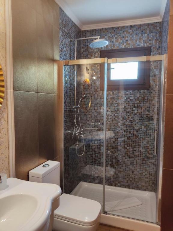 6 Deluxe Double Room 25