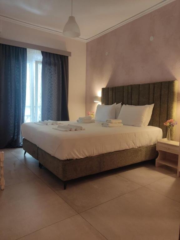 6 Deluxe Double Room 39