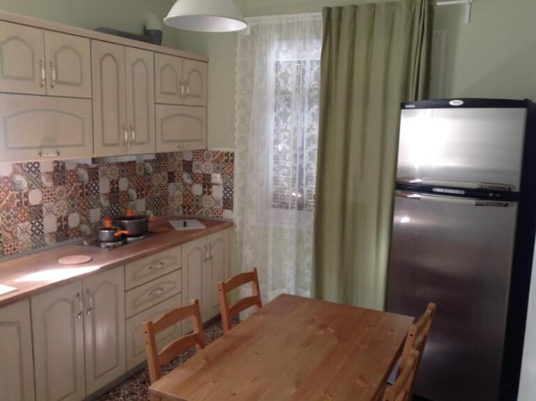 1 Two-Bedroom Apartment (4 adults) with Balcony 6